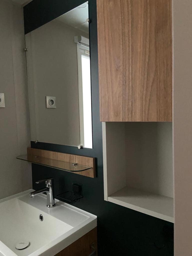 Mobil Home Aventura 6-8 Personnes Tout Confort Сен-Бревен-ле-Пен Экстерьер фото